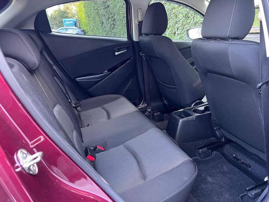 2017 Mazda Demio - image 8