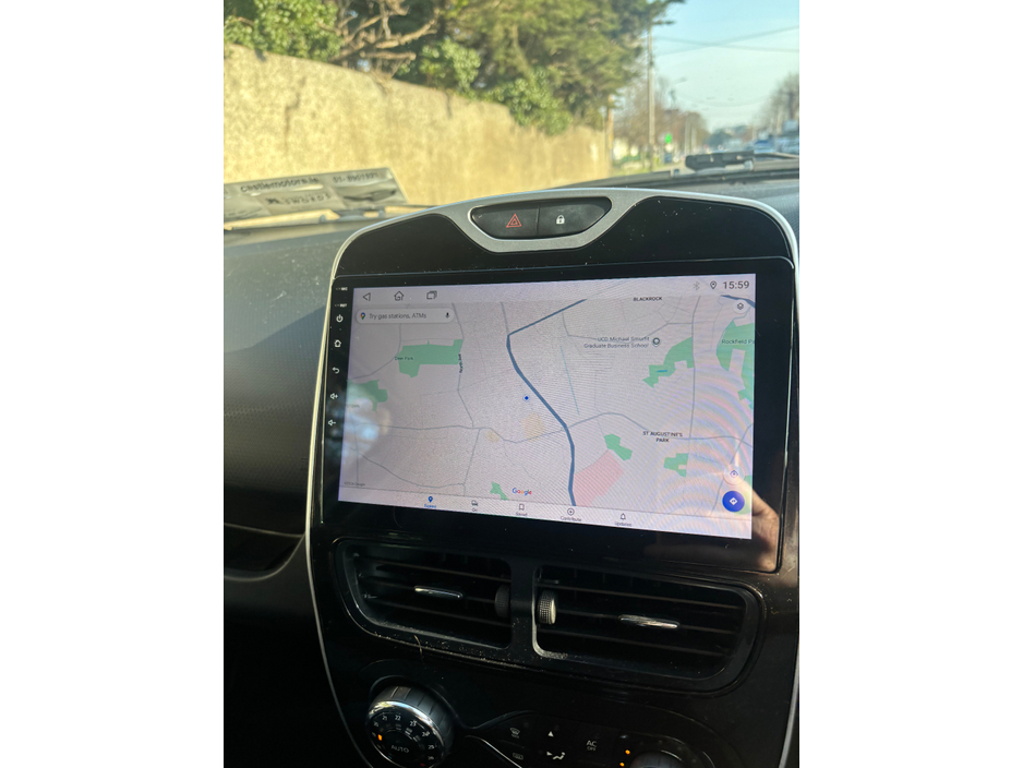 2014 Renault Clio - image 13