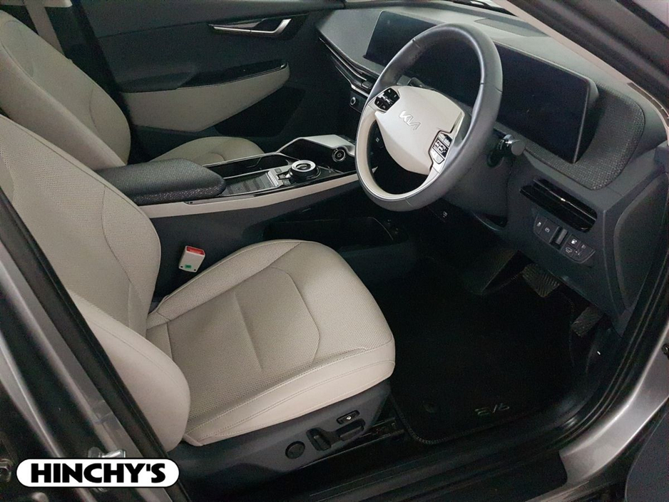 2022 Kia EV6 - image 6
