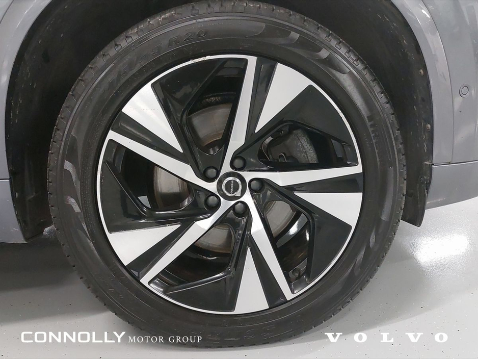 2020 Volvo XC90 B5 R-Design Auto €445pm €49,995