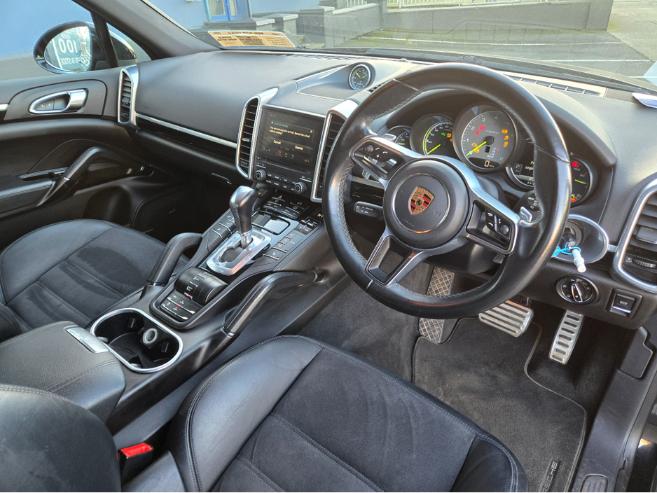 2017 Porsche Cayenne PLATFORM ED S EHYB TIP A R69 STUNNING JEEP  SUPERB CONDITION €35,950