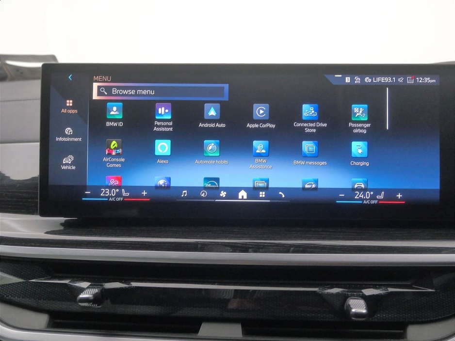 2025 BMW X5 - image 19