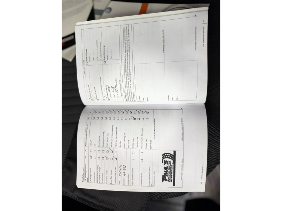 2012 Volkswagen Polo - image 24