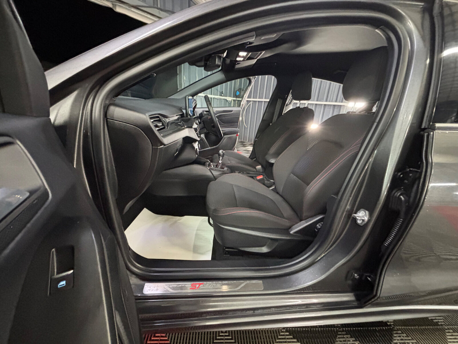 2021 Ford Focus 1.5 TDCi 120PS ST-Line €18,950