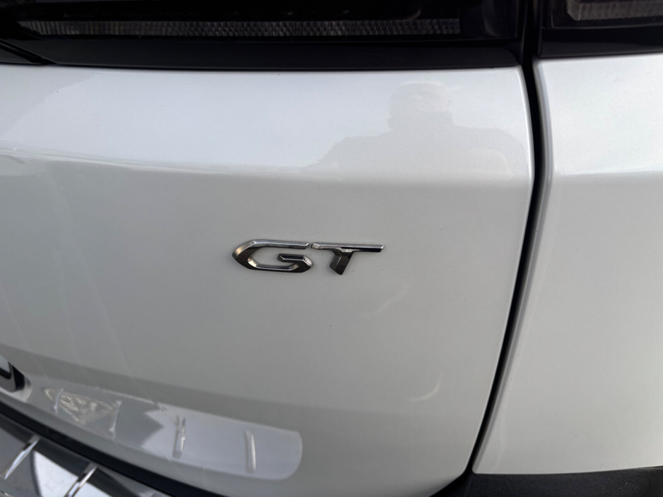 2024 Peugeot 5008 1.2 Hybrid 136bhp E-DCS6 GT €40,950