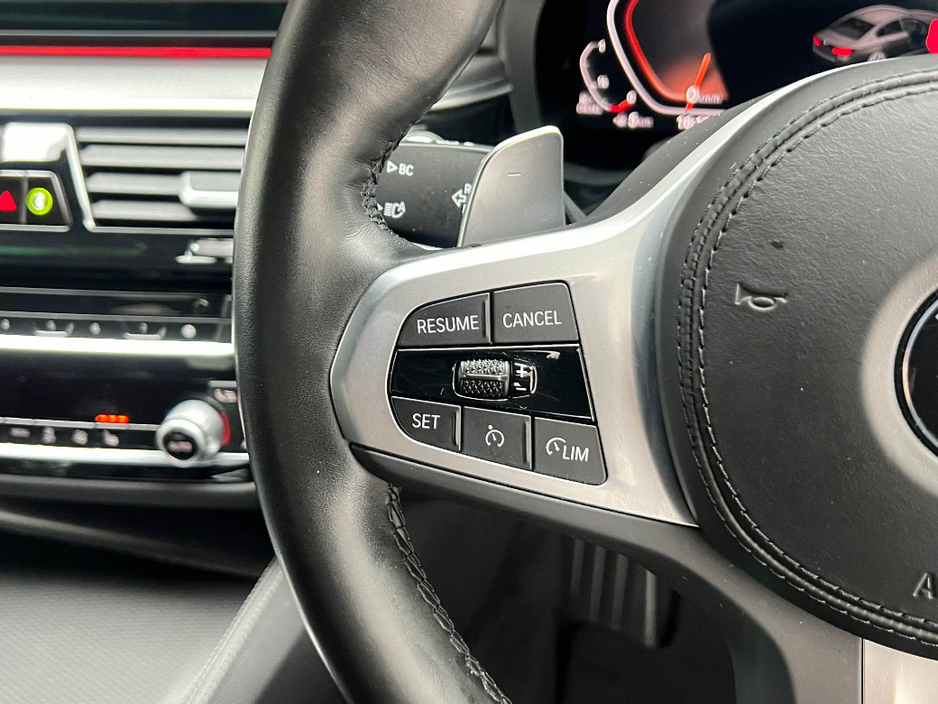 2022 BMW 5 Series 520D M SPORT €42,990