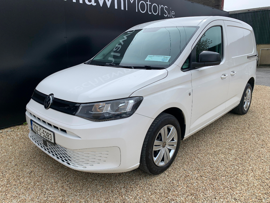 2022 Volkswagen Caddy - image 8