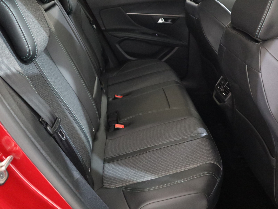 2022 Peugeot 3008 - image 23