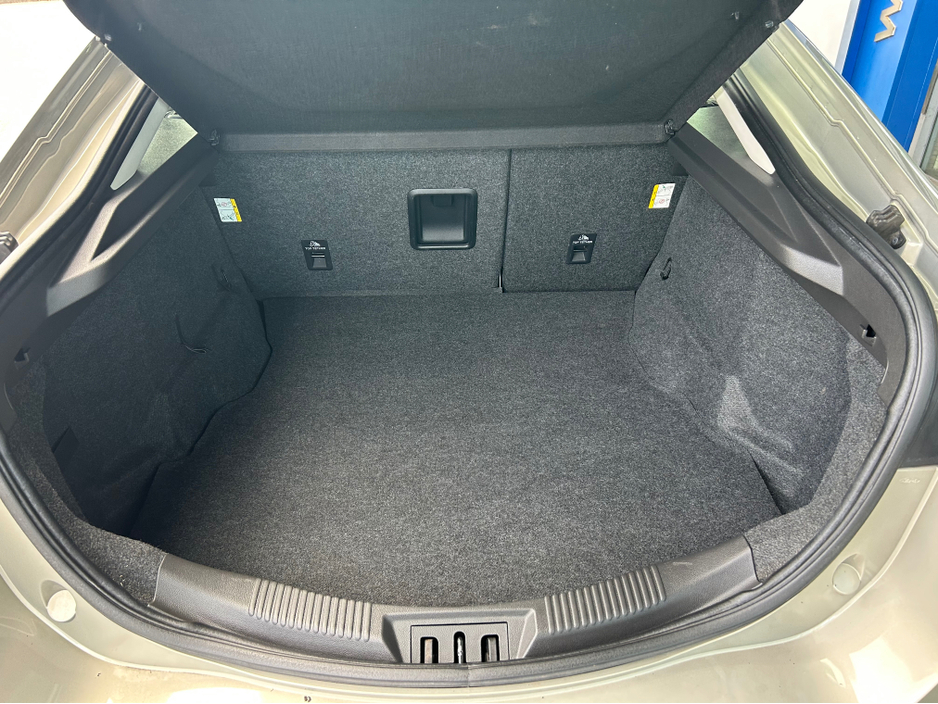 2016 Ford Mondeo - image 5