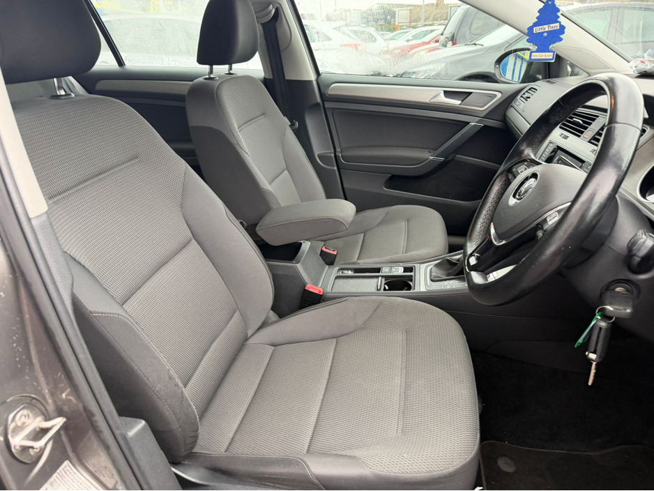 2015 Volkswagen Golf CL 1.6 TDI D7F 110HP 5DR AUTO €12,990