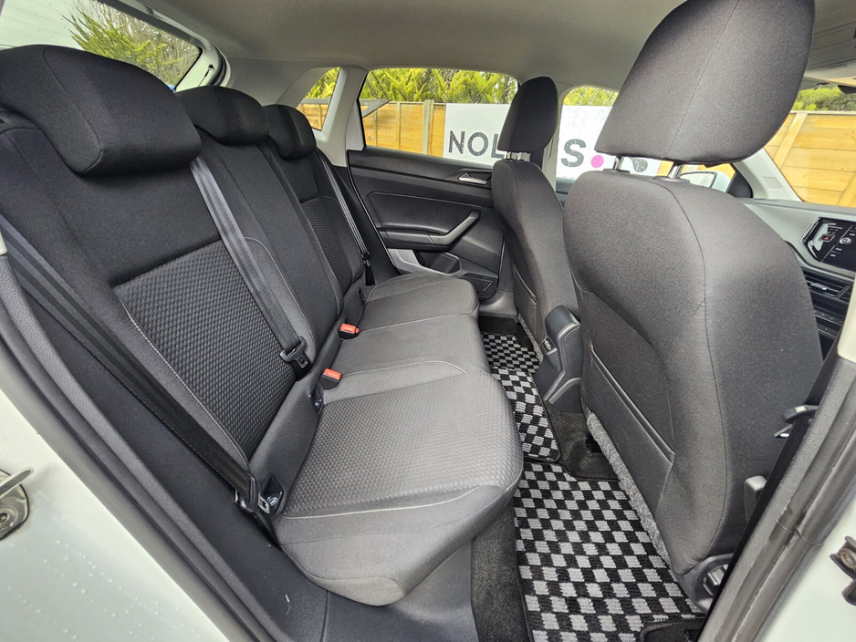 2019 Volkswagen Polo - image 16
