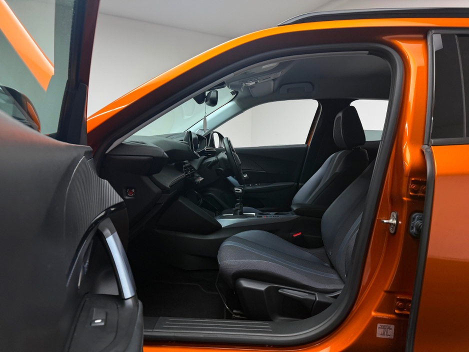 2021 Peugeot 2008 ALLURE 1.2 PURETECH 130 €16,990