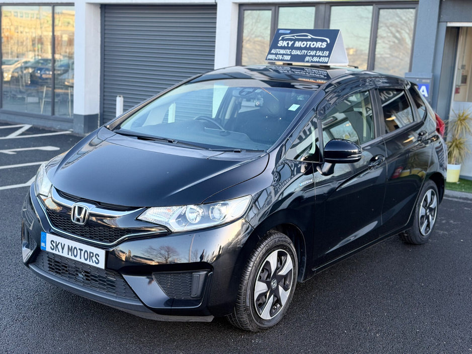 2016 Honda Fit  €11,450