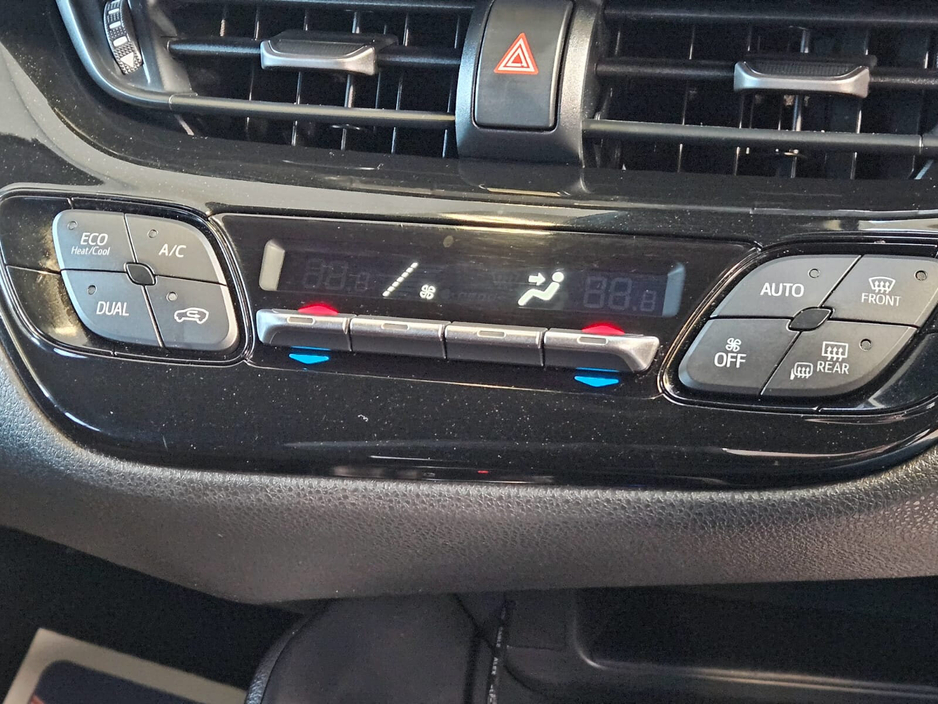 2018 Toyota C-HR - image 13