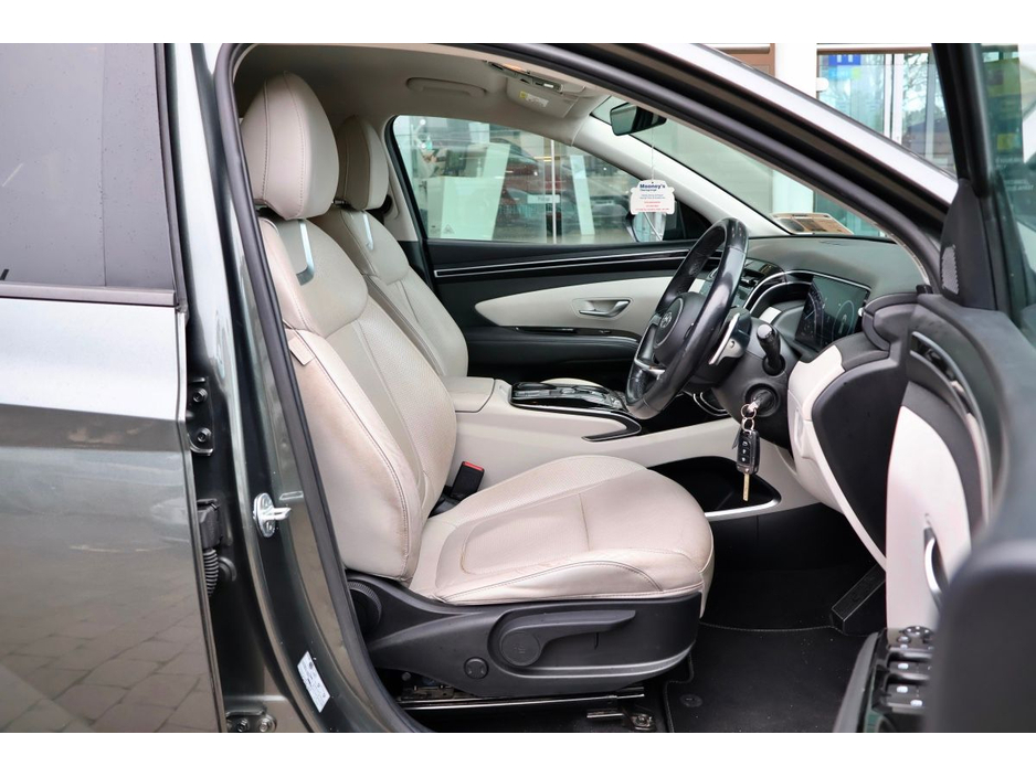 2021 Hyundai Tucson - image 8