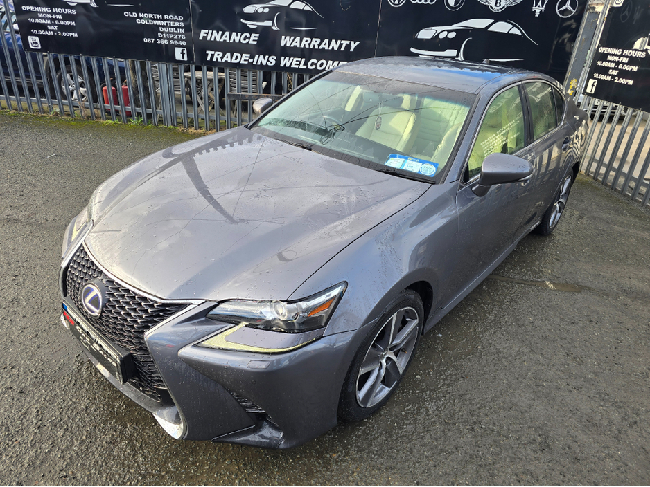 2016 Lexus GS 300 - image 3