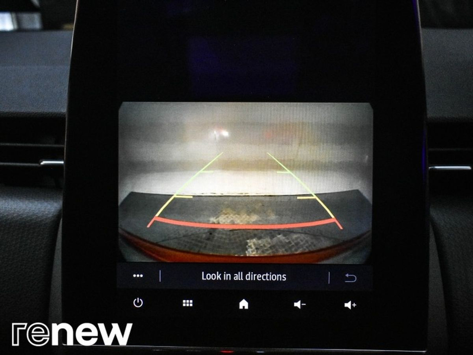 2023 Renault Arkana - image 30