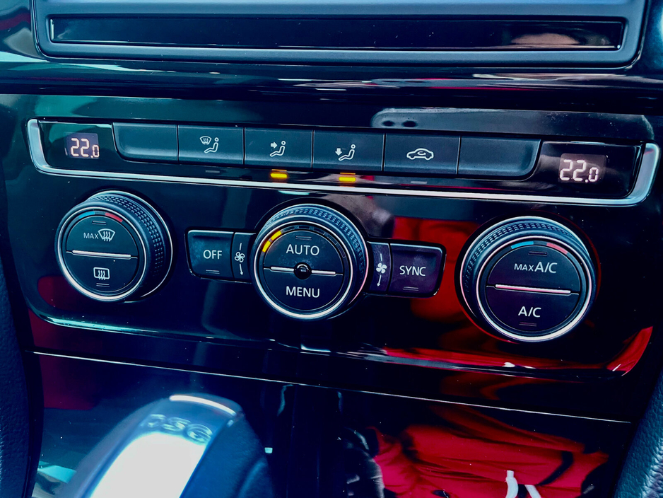 2015 Volkswagen Golf 1.4 TSI 150HP ACT HIGHLINE €12,499