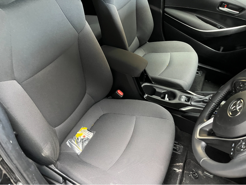 2024 Toyota Corolla - image 9