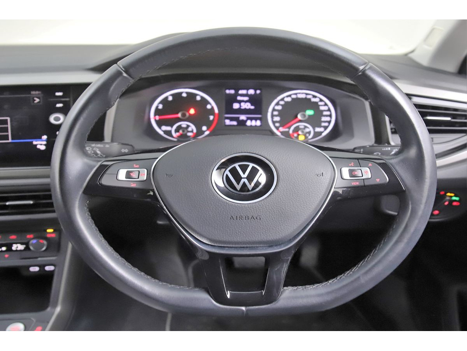 2021 Volkswagen Polo - image 13