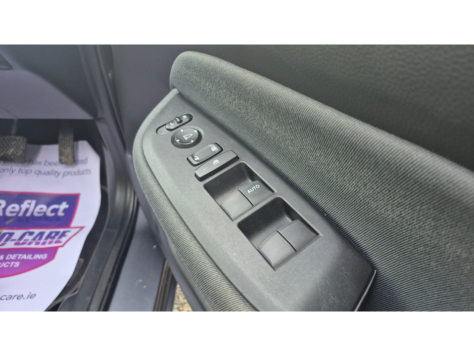 2021 Honda Jazz - image 21