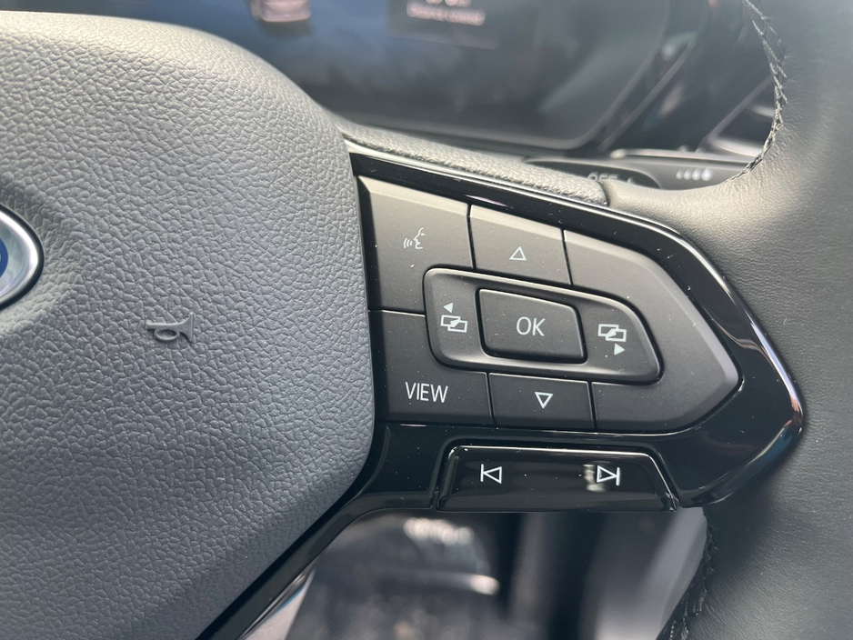 2026 Ford Tourneo Connect - image 14