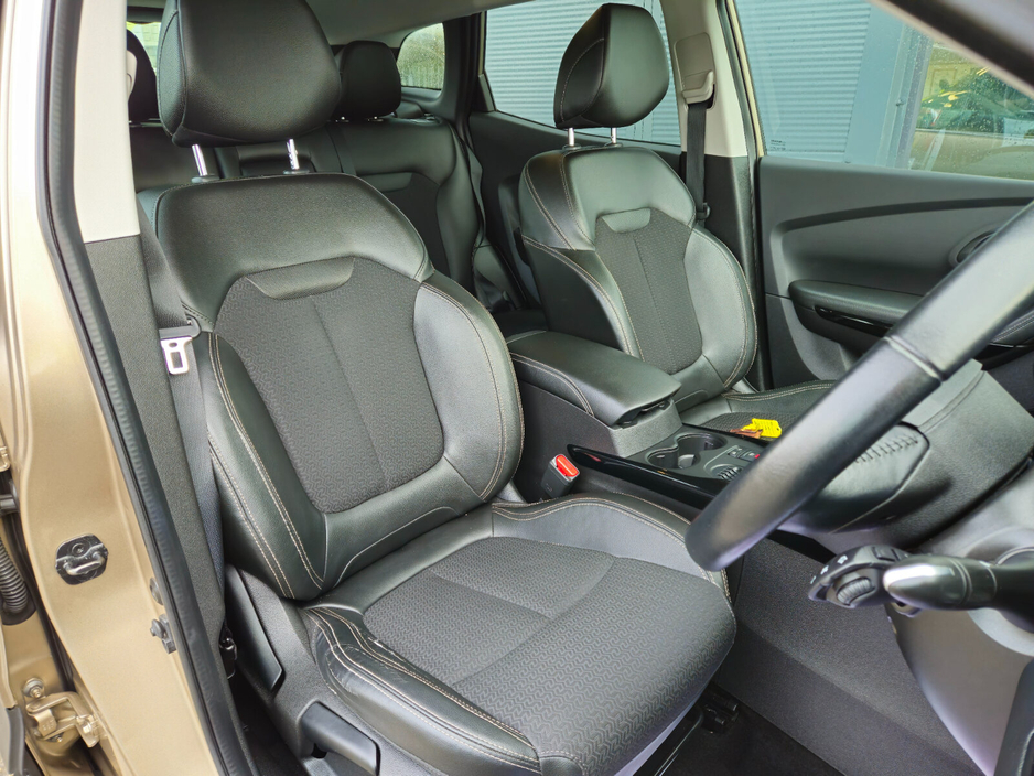 2016 Renault Kadjar - image 14