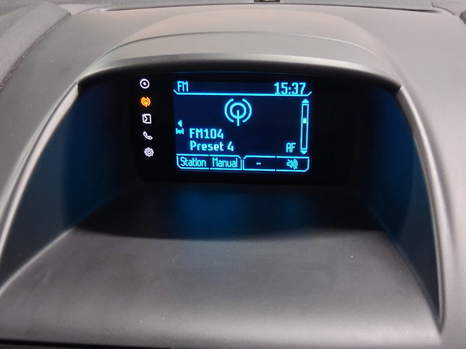 2015 Ford Fiesta - image 12