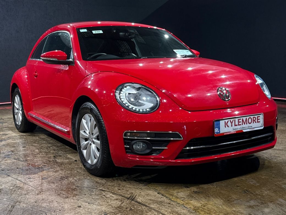 2017 Volkswagen Beetle DESIGN EDITION - COLOUR CODED INTERIOR - FACTORY ALLOYS - REVERSE CAMERA €14,950