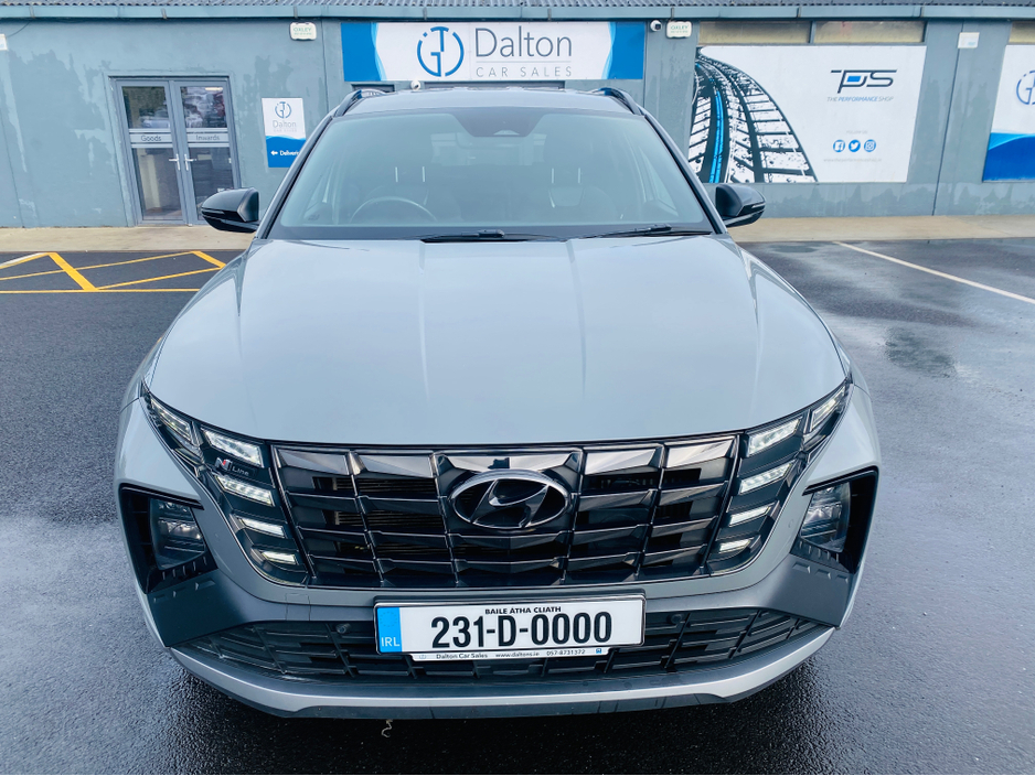 2023 Hyundai Tucson - image 2