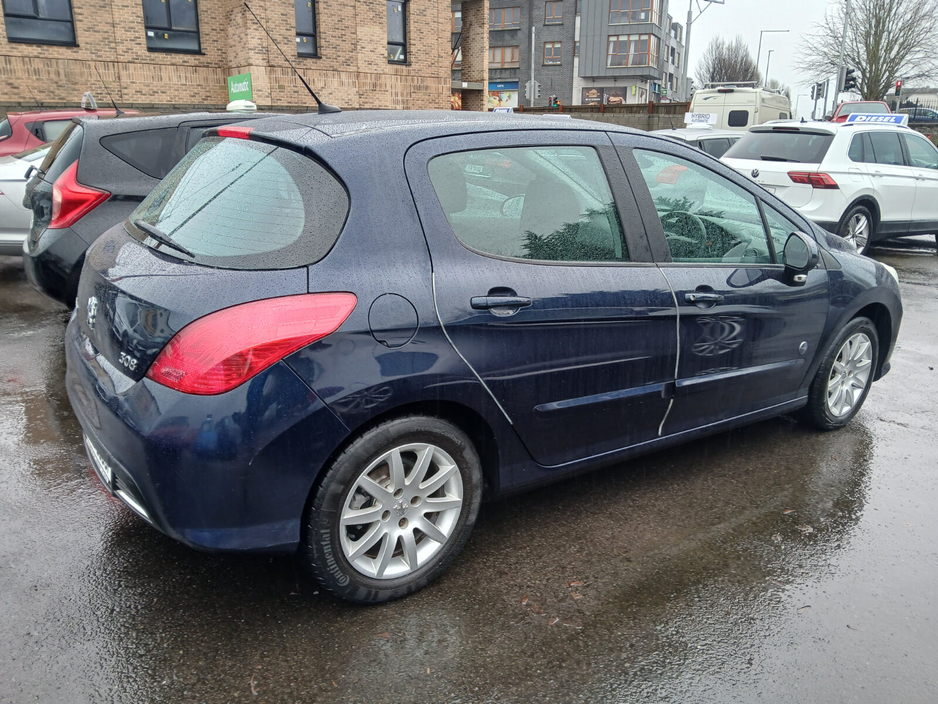 2011 Peugeot 308 1.6 HDI 92BHP 5 dr ENVY €4,995