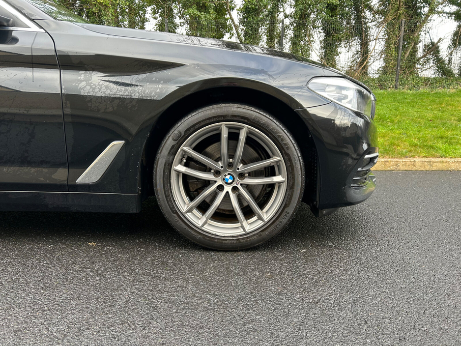 2020 BMW 5 Series 520d SE Auto €19,850