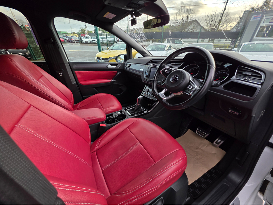 2017 Volkswagen Touran 1.4 R LINE EDITION LEATHER 7 SEATER CARPLAY ANDROID AUTO LARGE TOUCH SCREEN - SPECIALISING IN IMPORTS OF GERMAN AUTOMATIC HI SPEC €19,950