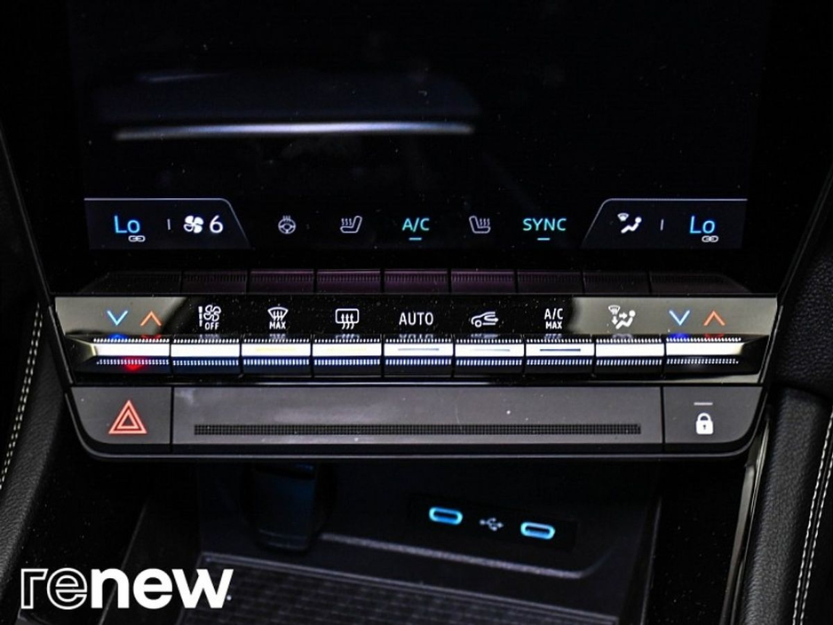 2024 Renault Austral E-TECH Hybrid 200 iconic esprit Alpine €39,950