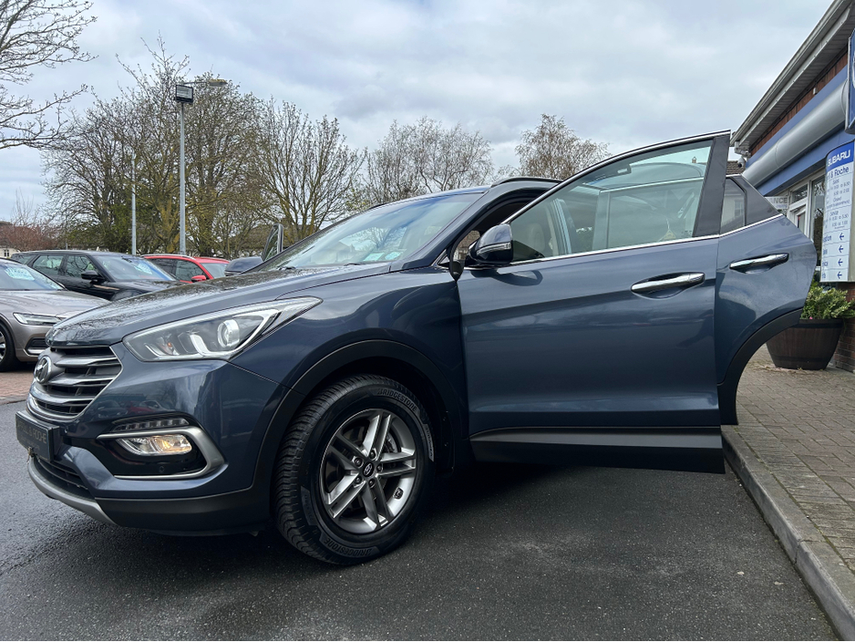2018 Hyundai Santa Fe - image 29