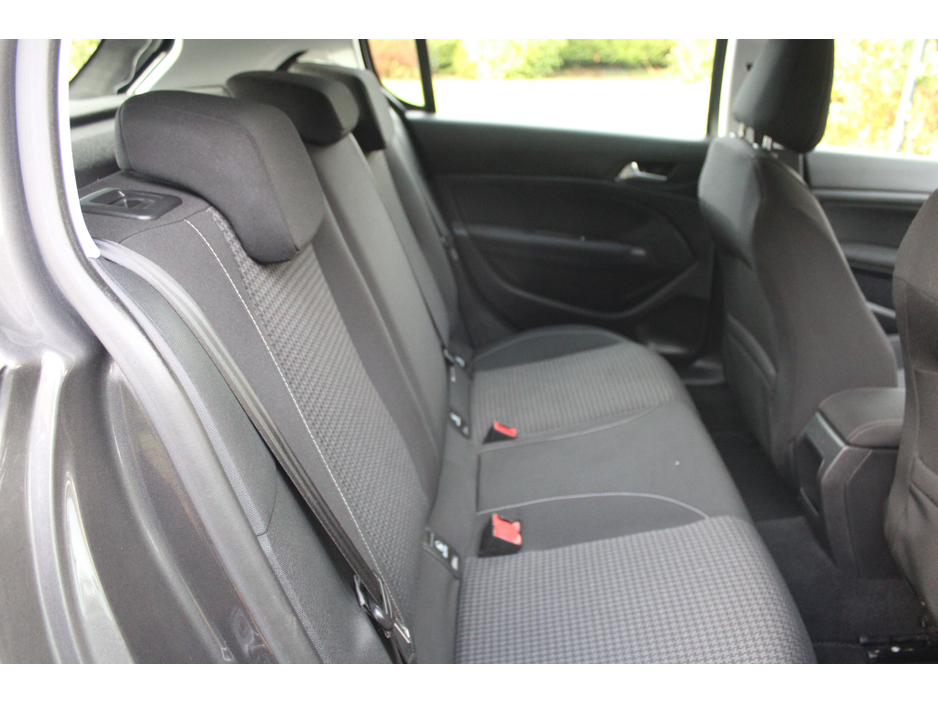 2018 Peugeot 308 B6 F/L ACTIVE 1.6 BLUE HDI 100 4DR €9,595