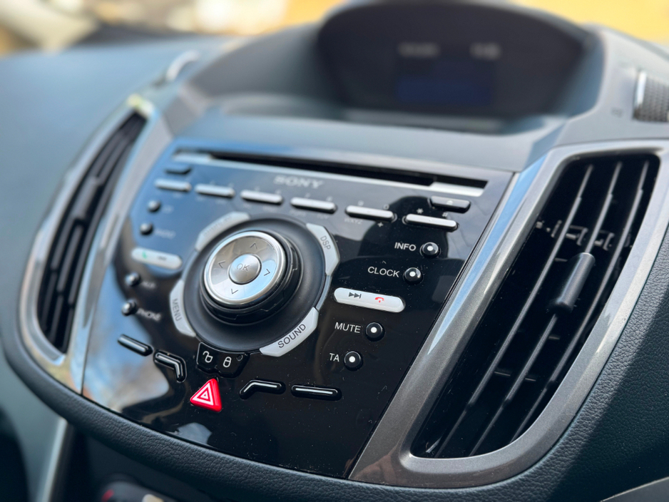 2015 Ford Grand C-Max - image 26