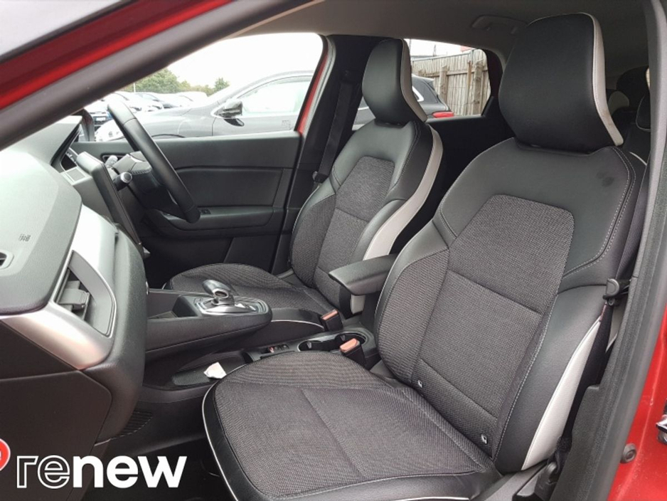 2021 Renault Captur E-TECH Plug-in 160 Auto S-Edition * LOW KMS * FINANCE AVAILABLE * €21,900