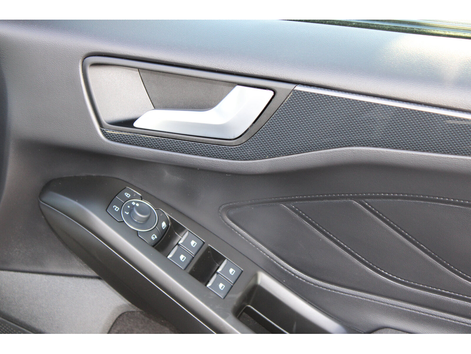 2024 Ford Focus ST-Line 1.0L EcoBoost 125PS mHEV €27,950