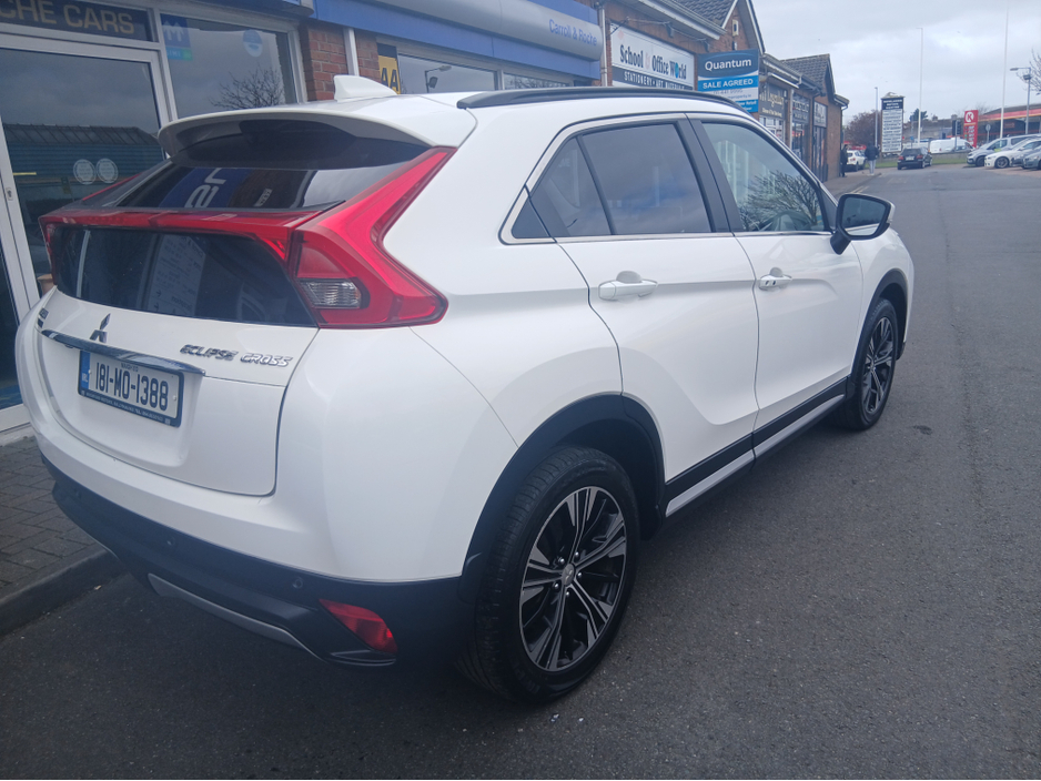 2018 Mitsubishi Eclipse Cross - image 10