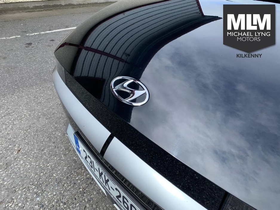 2023 Hyundai Ioniq 5 - image 4
