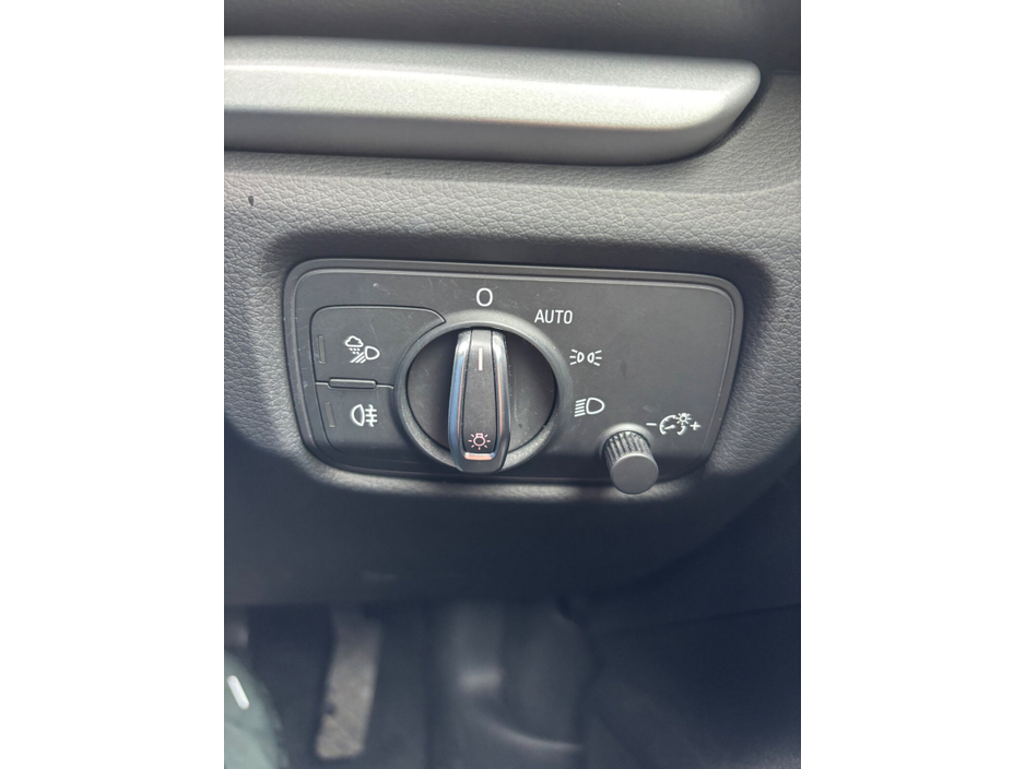 2014 Audi A3 - image 7