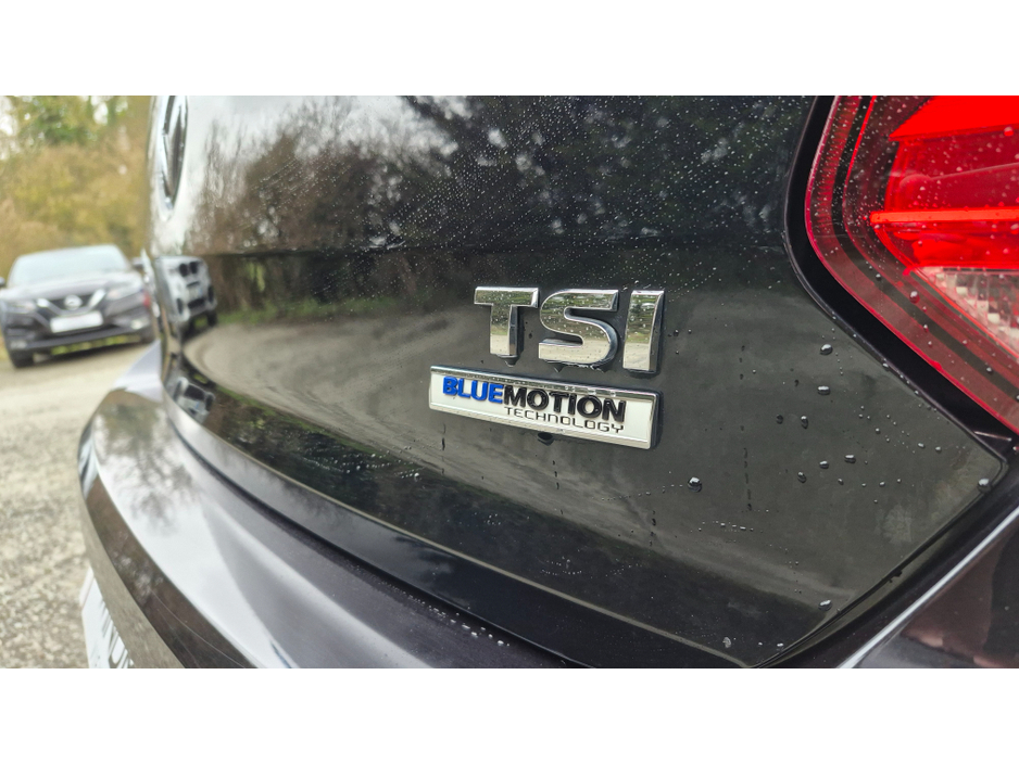 2016 Volkswagen Polo - image 7