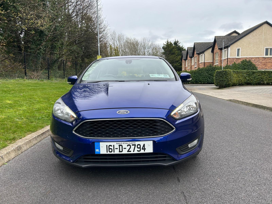 2016 Ford Focus - image 10