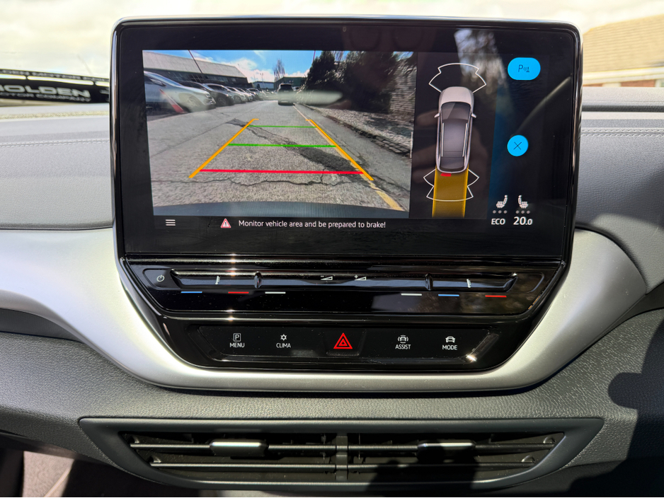 2023 Volkswagen ID.4 - image 13