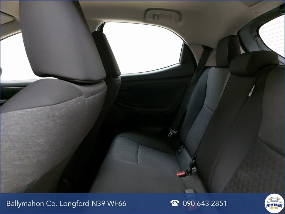 2024 Toyota Yaris Yaris Hybrid Luna €23,950