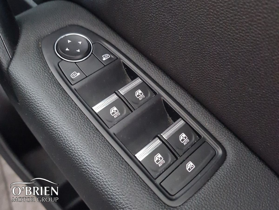 2023 Renault Captur TCe 90 Techno €23,900