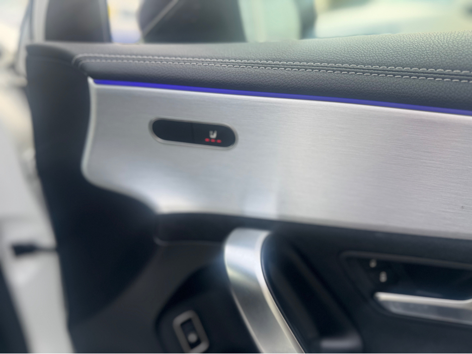 2022 Mercedes-Benz A Class - image 5