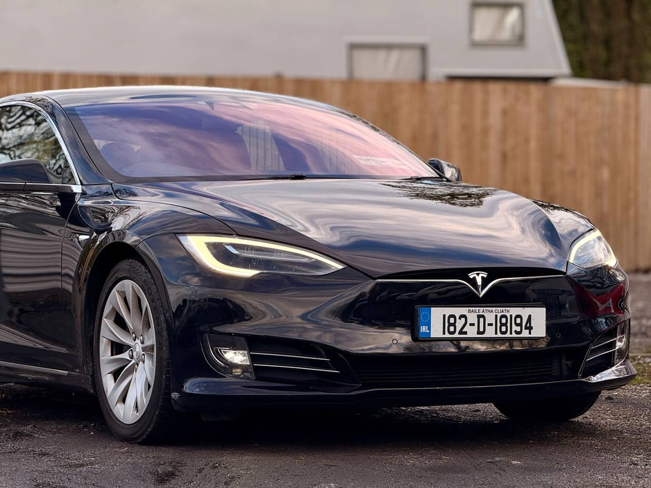 2018 Tesla Model S - image 13