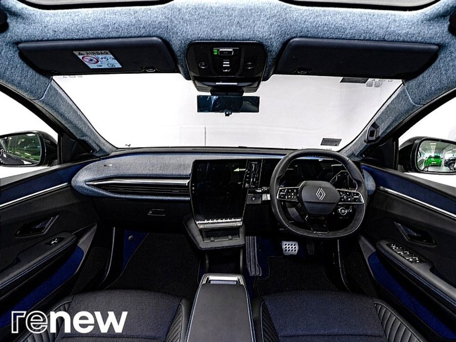2024 Renault SCENIC E-TECH - image 2